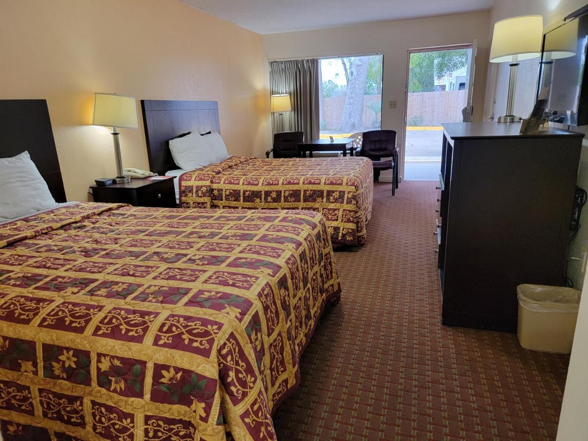 Twin Star Lodge Biloxi Ngoại thất bức ảnh