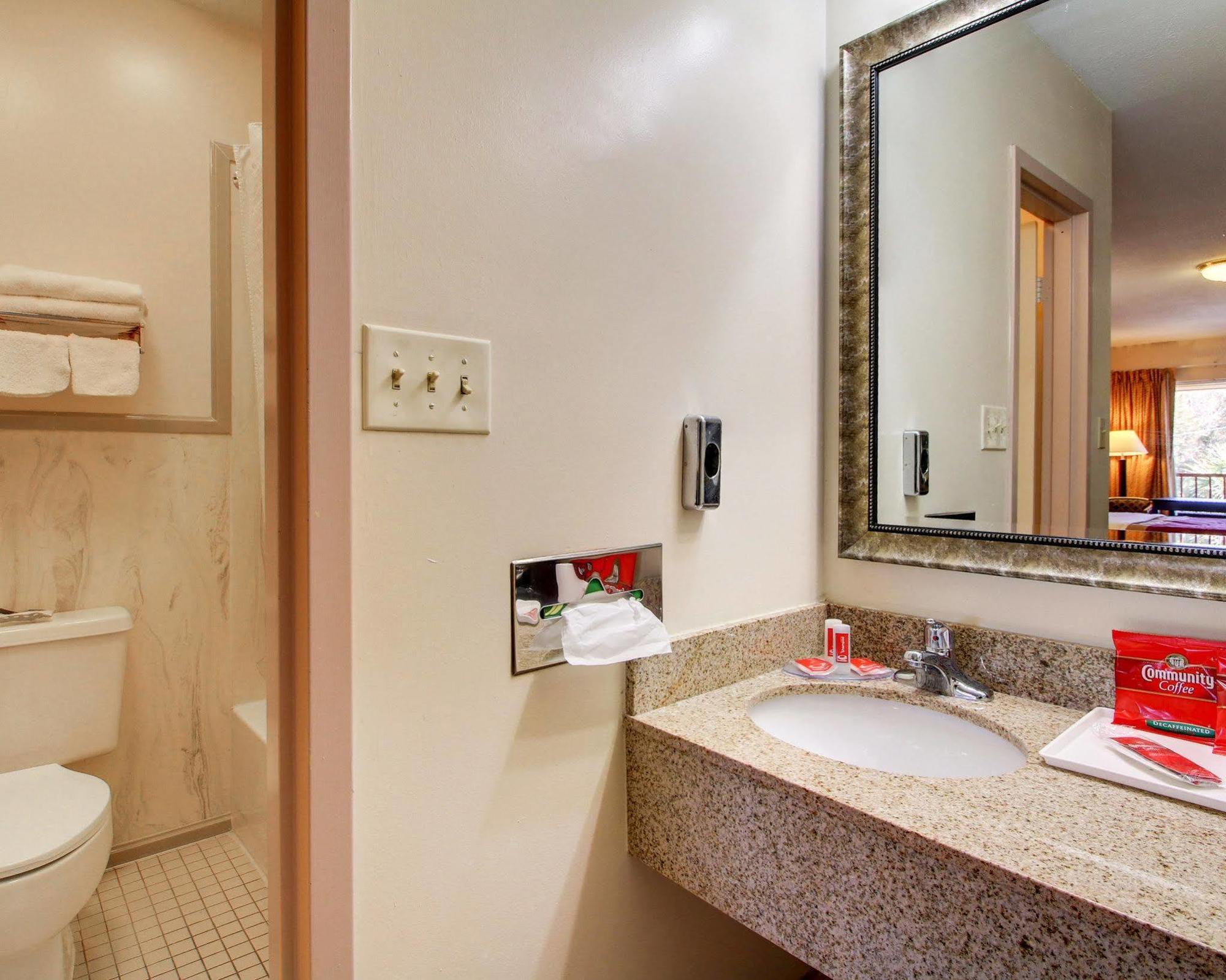 Twin Star Lodge Biloxi Ngoại thất bức ảnh