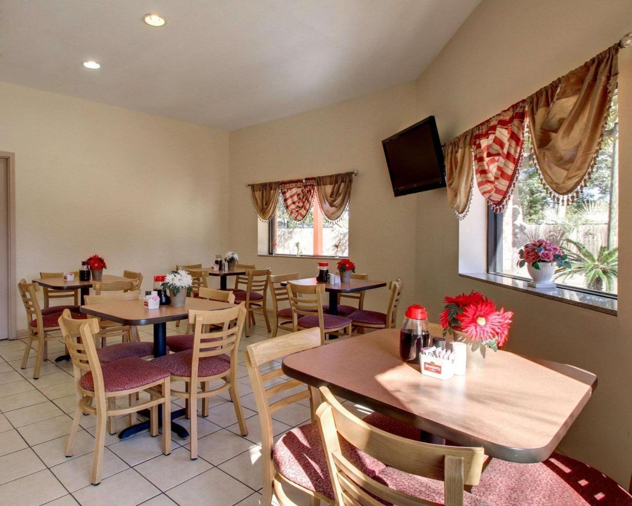 Twin Star Lodge Biloxi Ngoại thất bức ảnh